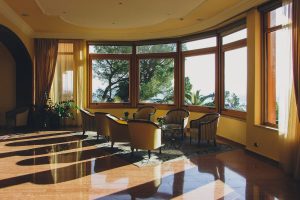 Floor polishing for hotels and communities in Projectes Sastre, Mallorca